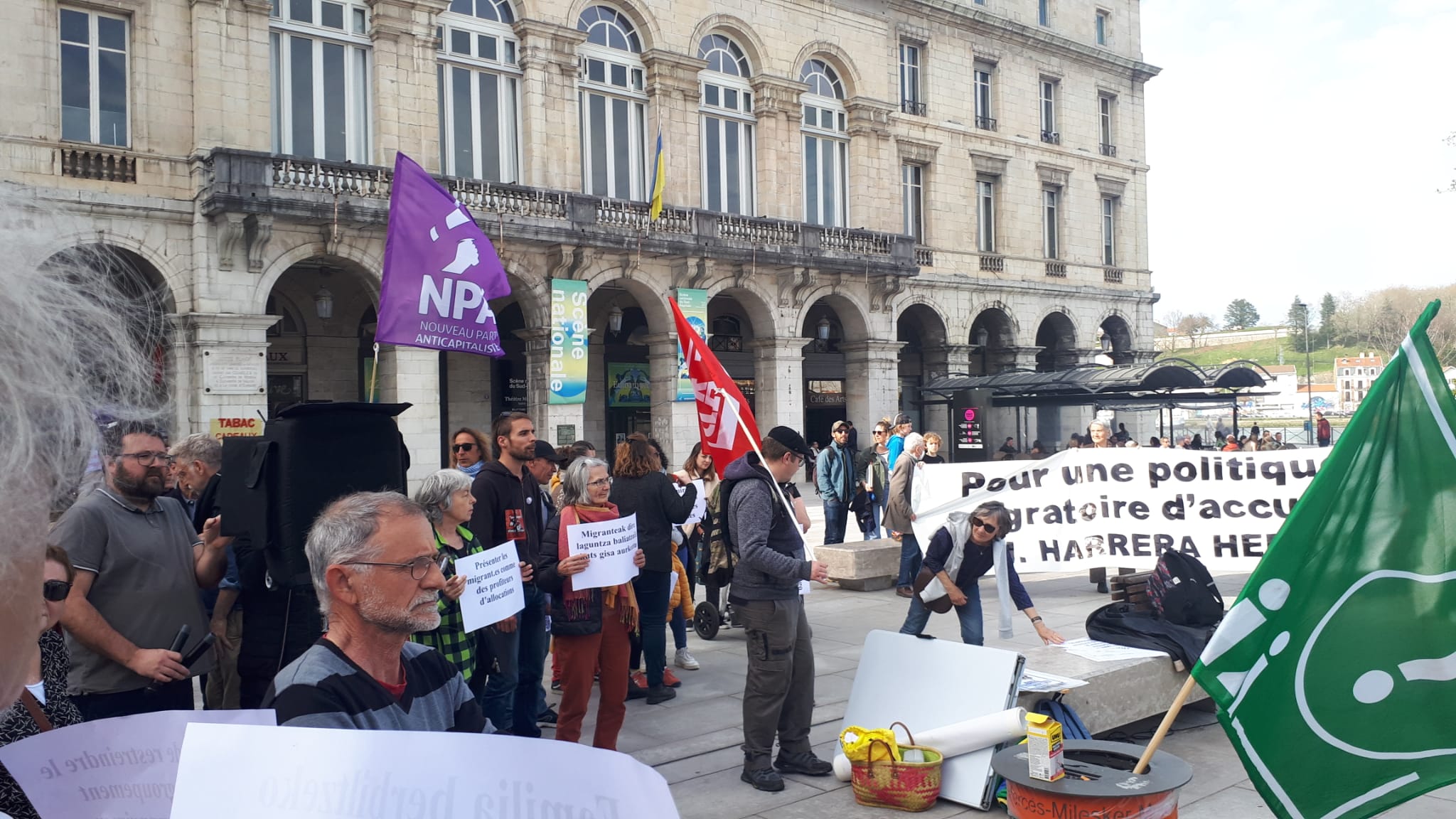  manif anti loi Darmanin Bayonne décembre 2022